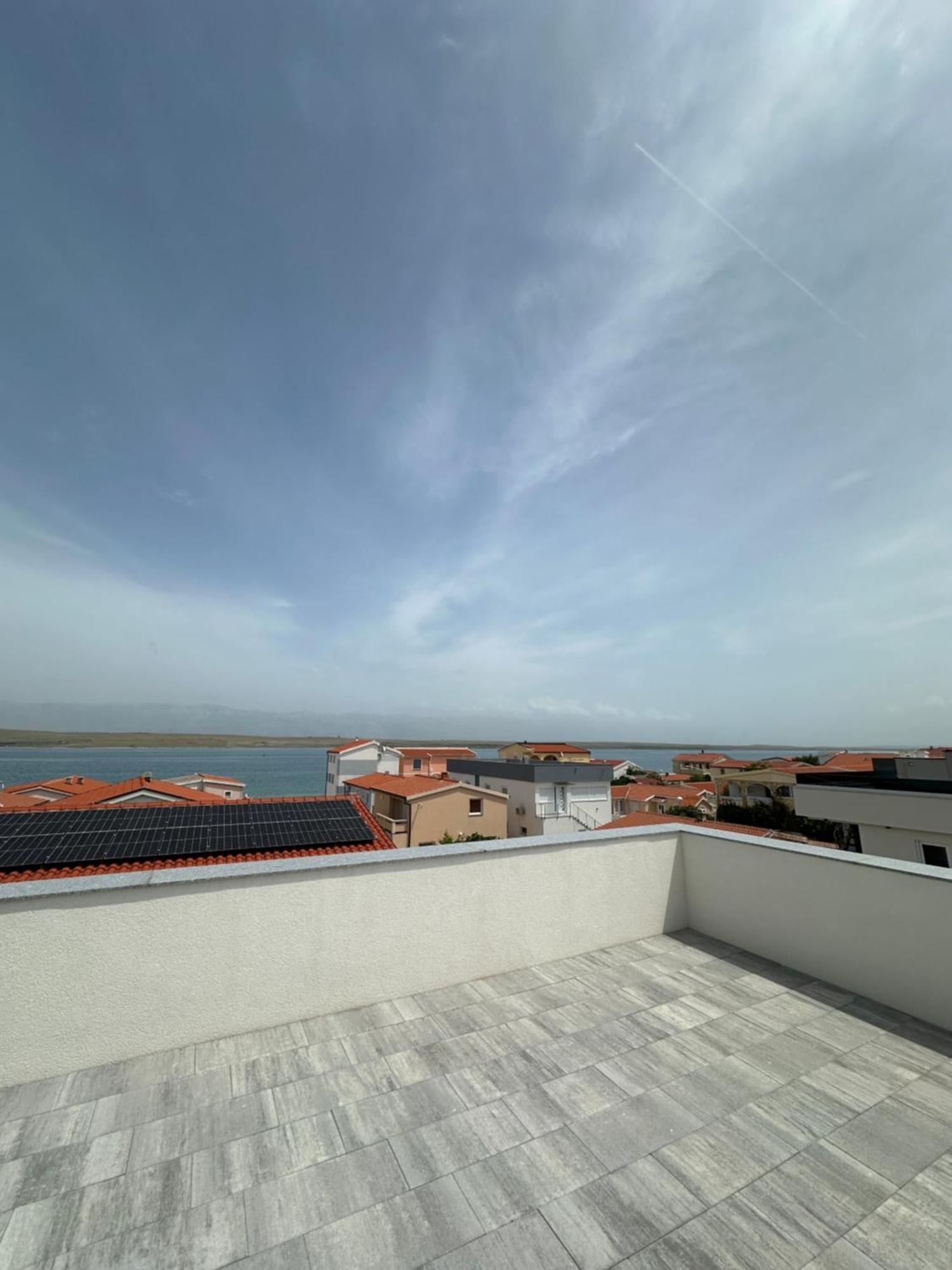 Monachus Apartments Vir Exterior photo
